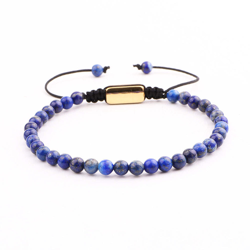 front 4mm macrame bracelet made with lapis lazuli